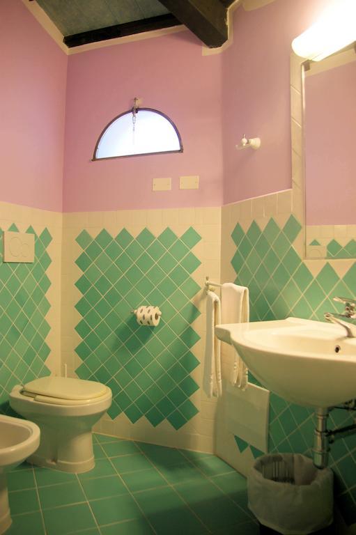 Residence Riva Azzurra Cannigione Oda fotoğraf