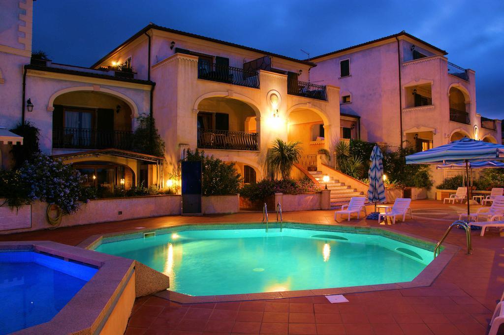 Residence Riva Azzurra Cannigione Dış mekan fotoğraf